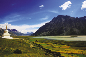 那一天，你我相逢在然烏湖邊